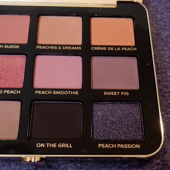 TOO FACED WHITE PEACH EYESHADOW PALETTE - Picture 7 of 8